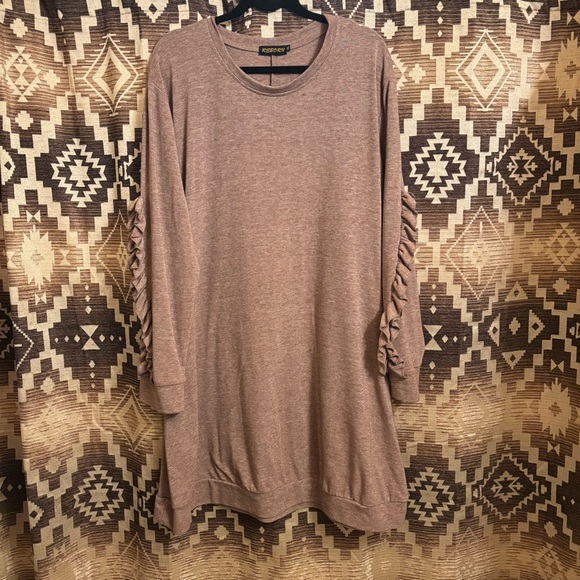 Reborn Dresses & Skirts - Women’s Reborn Brand XL Ruffle Sleeve Dress